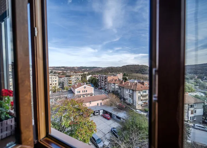 грация * Veliko Tărnovo